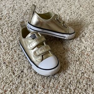Converse - Toddler size 8